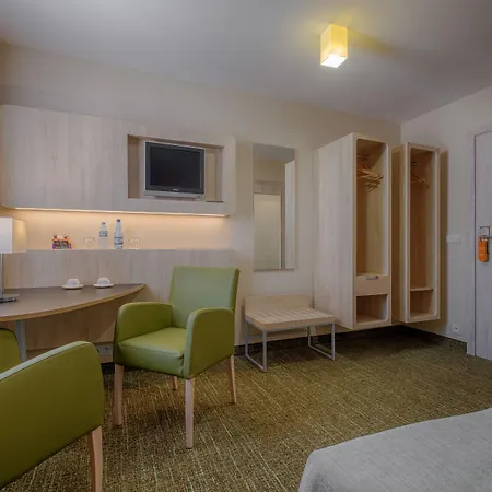 Hotel Reytan-3